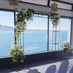 Box Arch 4 for weddings